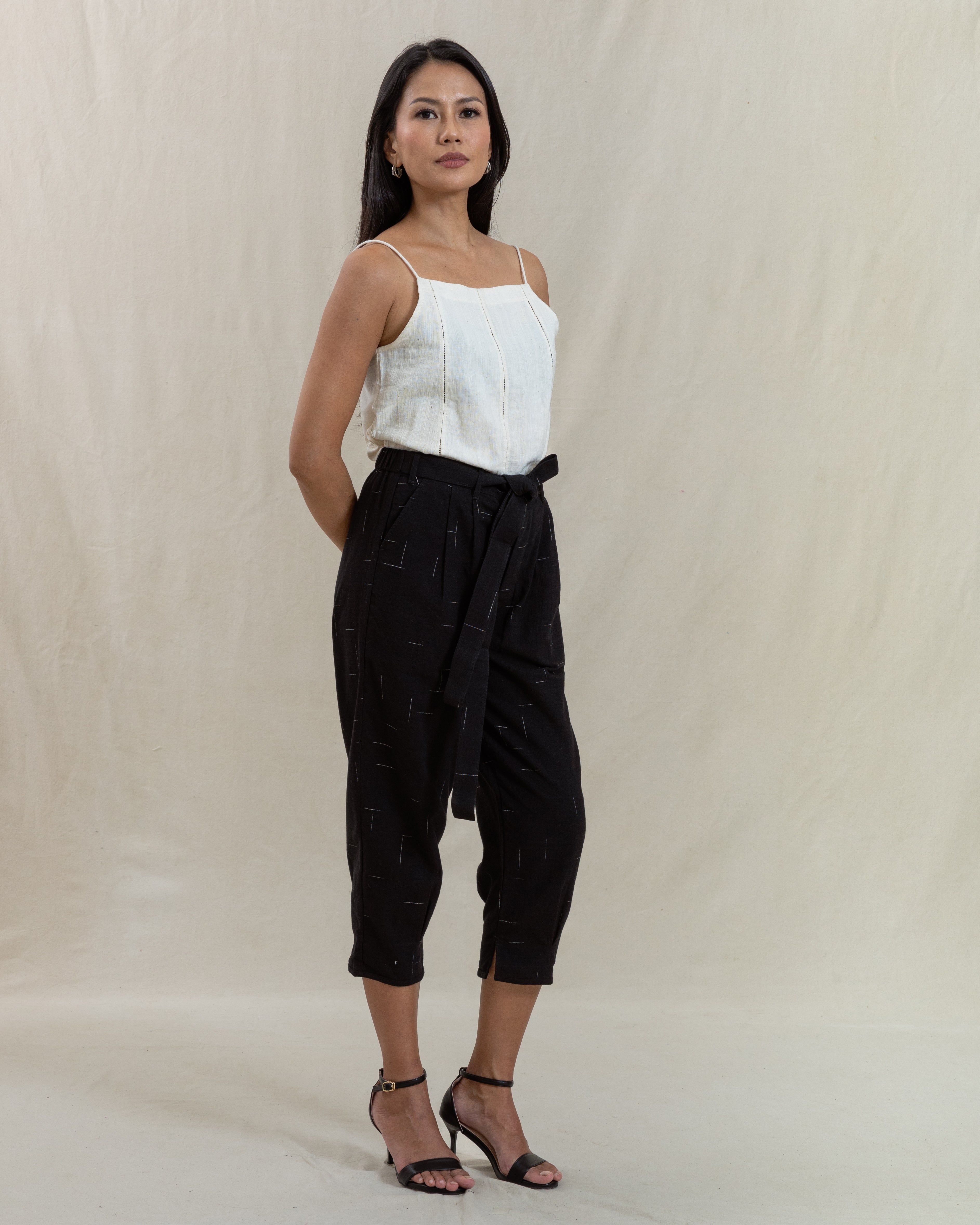 pants, women's pants, pants for traveling, women's fashion, handwoven, handcrafted, naturally dyed, slow fashion