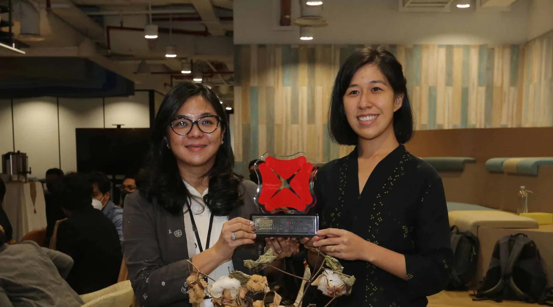 SukkhaCitta wins the DBS Foundation Social Enterprise Award