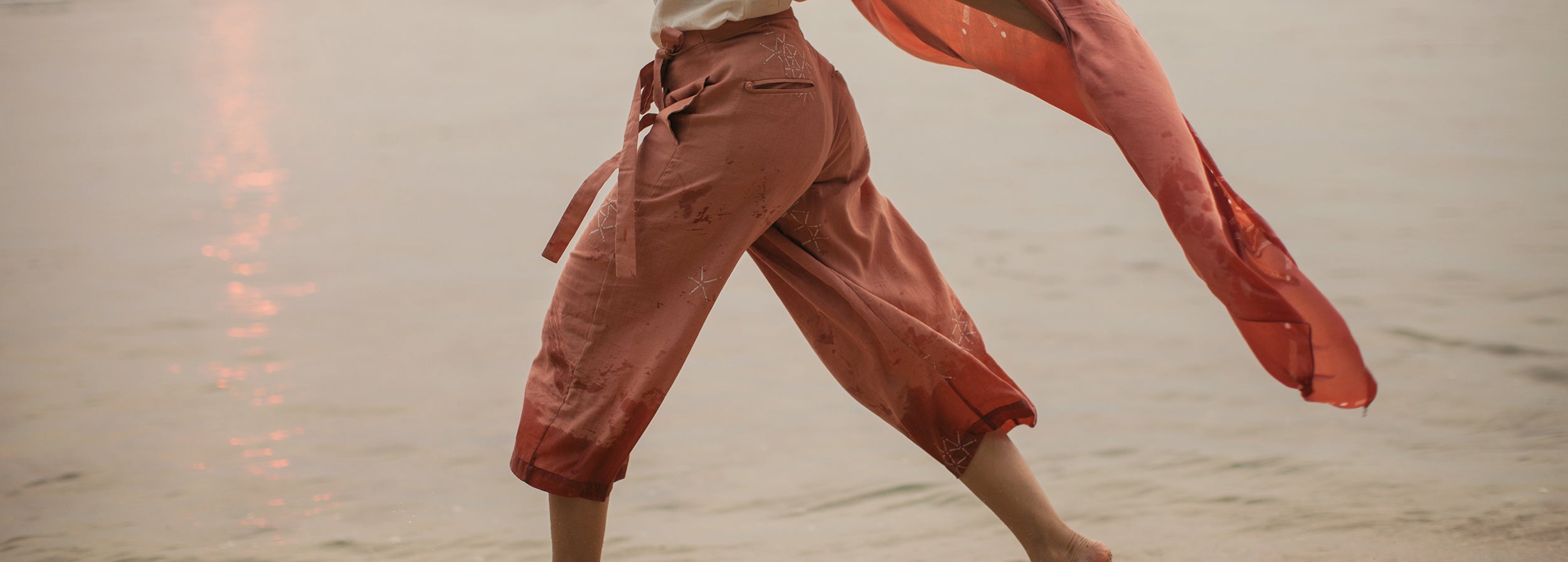 Women's Pants & Skirts