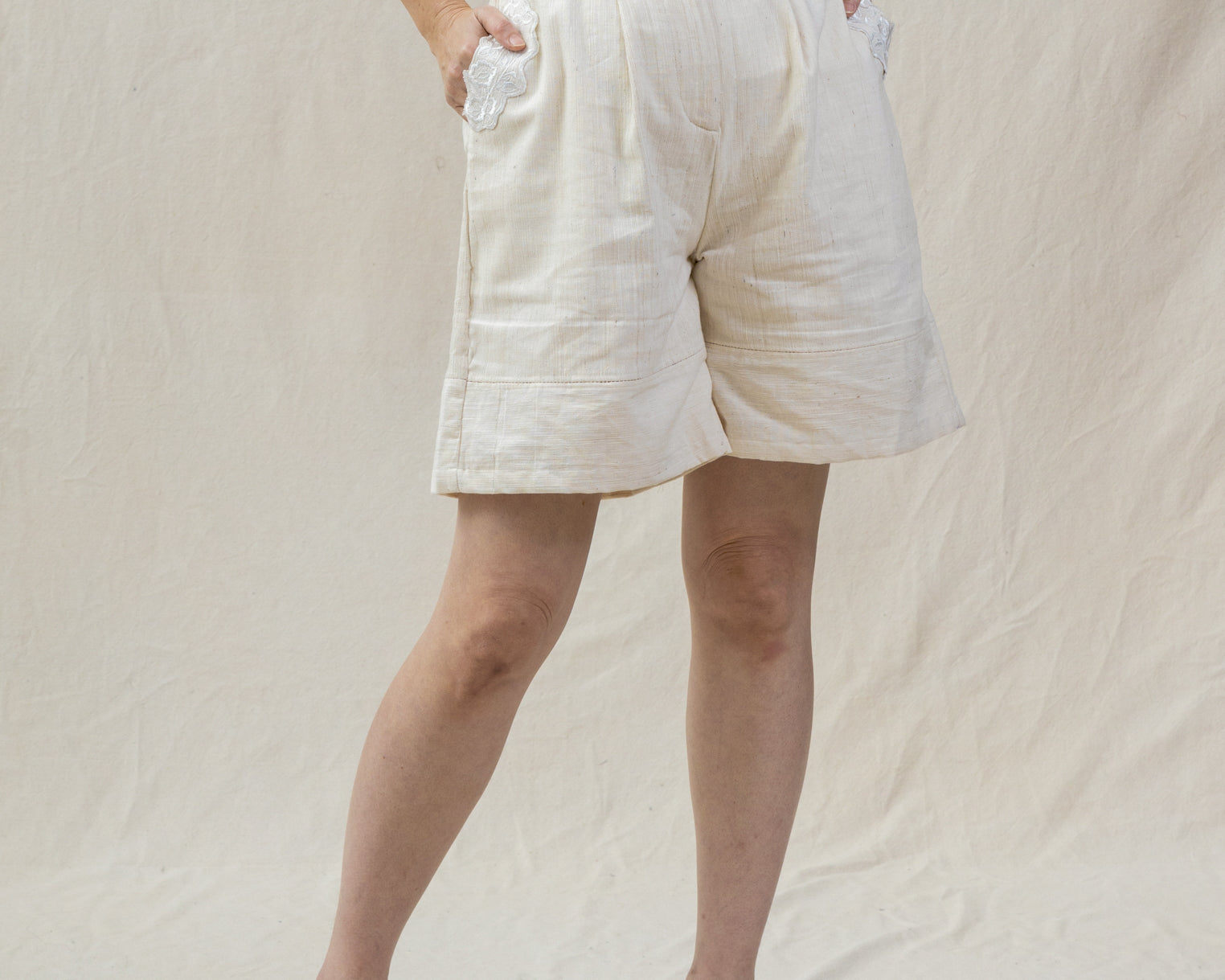 regenerative cotton shorts with deep pockets